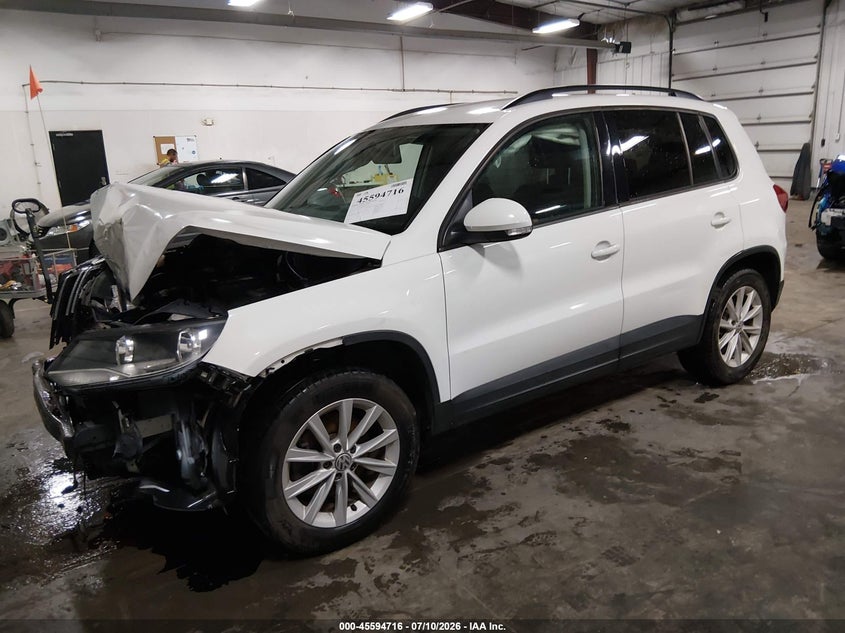 2017 Volkswagen Tiguan VIN WVGAV7AX5HK050091 IAAI salvage auction — FRONT END, Wait Title, sold $550 on 2026-08-11 (photo 2)