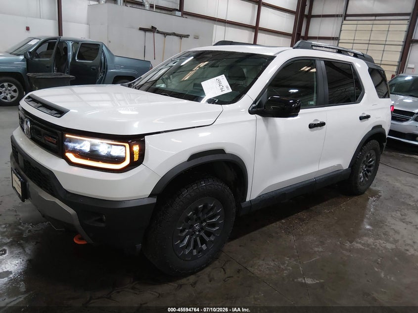 2026 Honda Passport VIN 5FNYF9H58TB014949 IAAI salvage auction — REAR END, Salvage (Idaho), sold $16,000 on 2026-07-31 (photo 2)