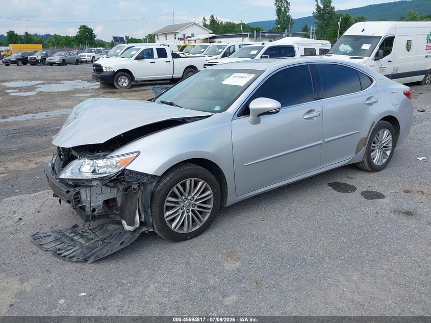 2013 Lexus ES VIN JTHBK1GG7D2019598 IAAI salvage auction — FRONT END, Salvage (Pennsylvania), sold $2,100 on 2026-07-24 (photo 2)
