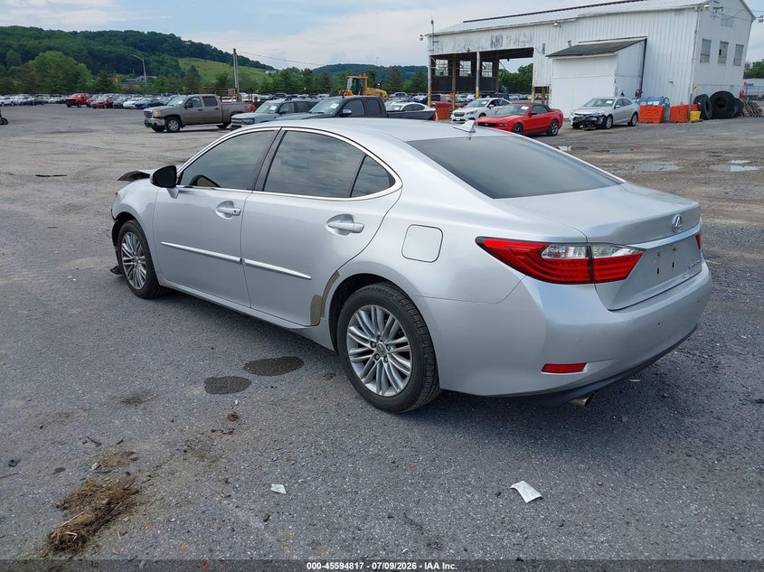 2013 Lexus ES VIN JTHBK1GG7D2019598 IAAI salvage auction — FRONT END, Salvage (Pennsylvania), sold $2,100 on 2026-07-24 (photo 3)