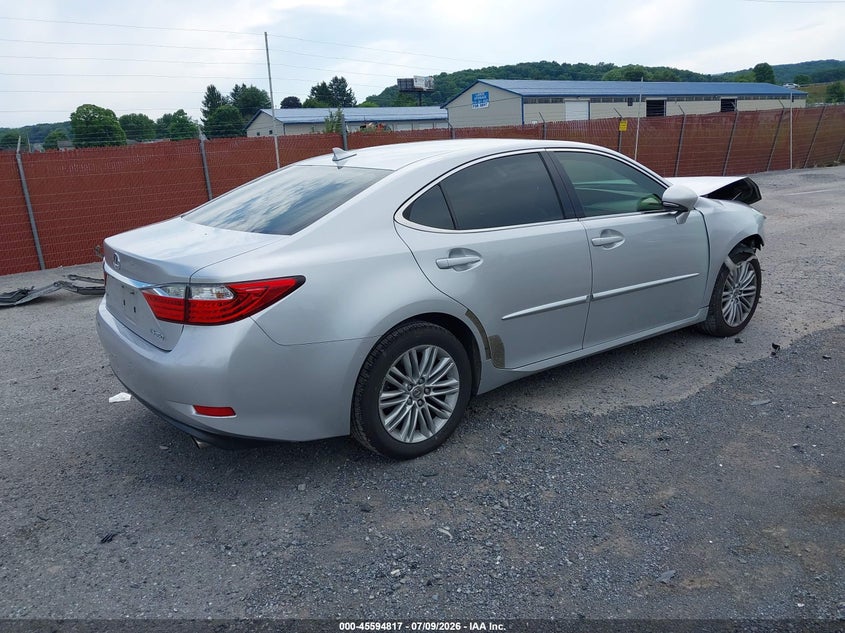 2013 Lexus ES VIN JTHBK1GG7D2019598 IAAI salvage auction — FRONT END, Salvage (Pennsylvania), sold $2,100 on 2026-07-24 (photo 4)