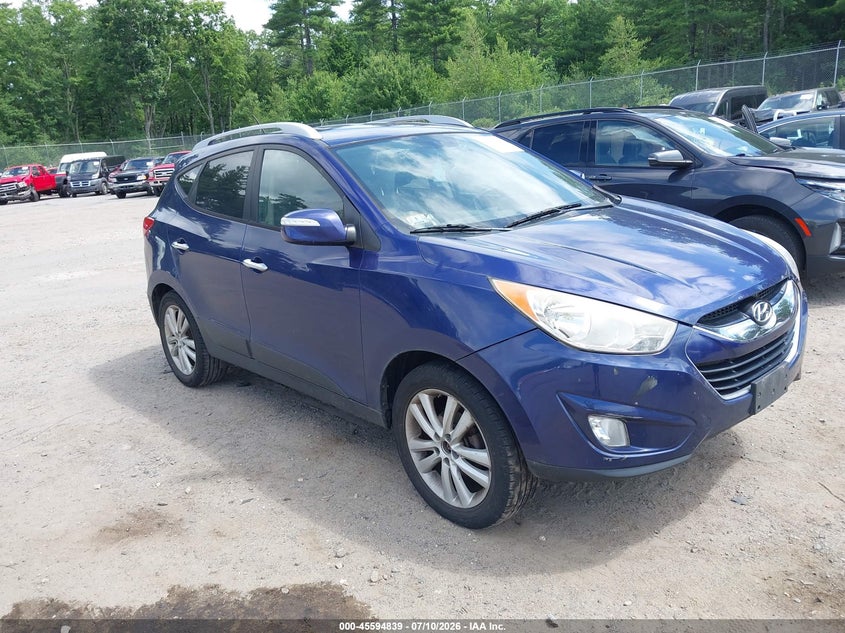 2010 Hyundai Tucson VIN KM8JU3AC1AU080904 IAAI salvage auction — NORMAL WEAR, Clear (Massachusetts), sold $1,050 on 2026-07-15 (photo 1)