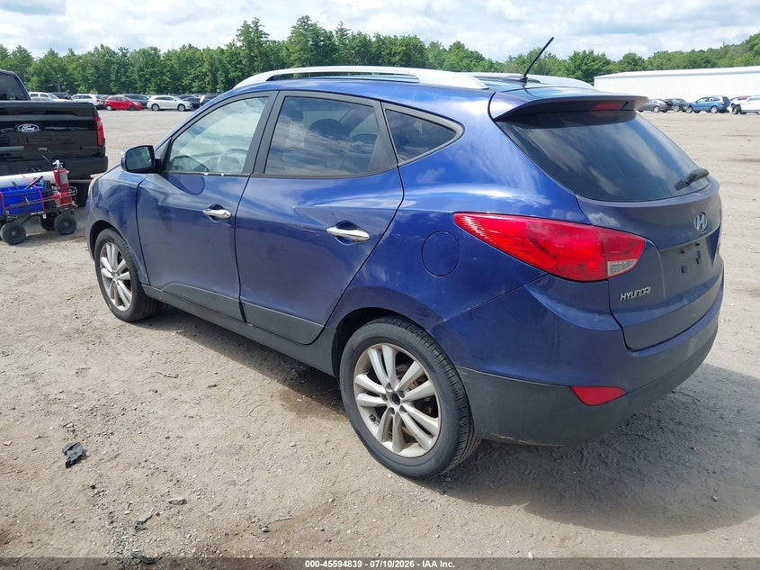 2010 Hyundai Tucson VIN KM8JU3AC1AU080904 IAAI salvage auction — NORMAL WEAR, Clear (Massachusetts), sold $1,050 on 2026-07-15 (photo 3)