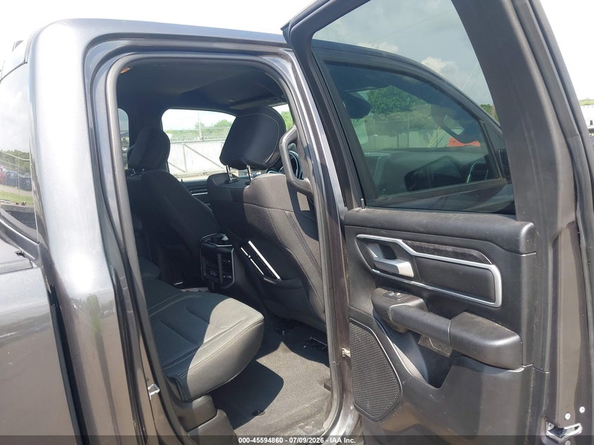 2022 Ram 1500 VIN 1C6RRFBG5NN279361 IAAI salvage auction — SIDE, Salvage Title, sold $25 on 2026-09-06 (photo 8)