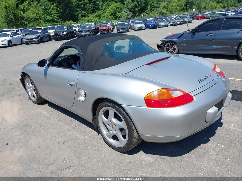 2002 Porsche Boxster VIN WP0CB29862U661555 IAAI salvage auction — FRONT END, Salvage (Connecticut), sold $2,050 on 2026-07-23 (photo 3)