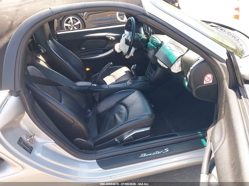 2002 Porsche Boxster VIN WP0CB29862U661555 IAAI salvage auction — FRONT END, Salvage (Connecticut), sold $2,050 on 2026-07-23 (photo 5)