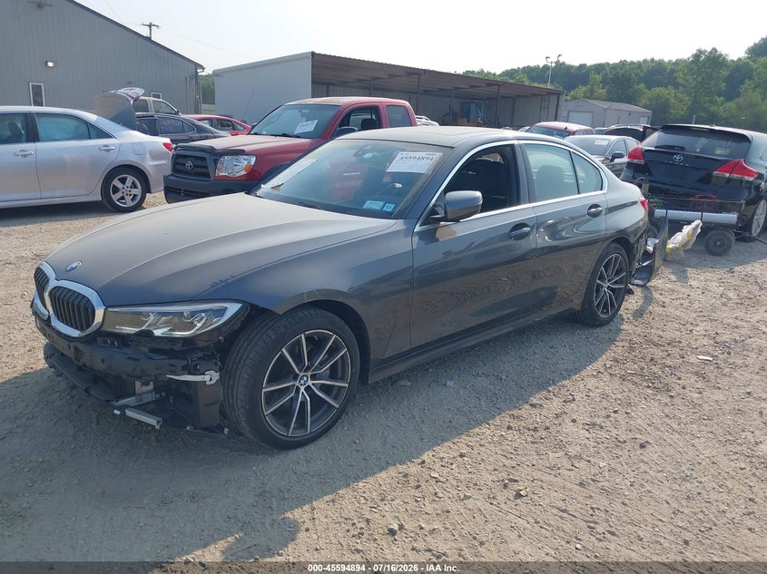 2019 BMW 3er VIN 3MW5R7J50K8B00409 IAAI salvage auction — RIGHT SIDE, Salvage Title, sold $14,000 on 2026-09-01 (photo 2)