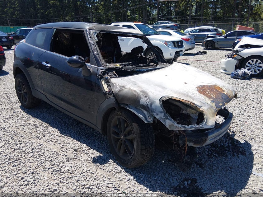 2013 Mini Paceman VIN WMWSS5C53DWN66645 IAAI salvage auction — ENGINE BURN, Salvage Title, sold $75 on 2026-08-19 (photo 1)