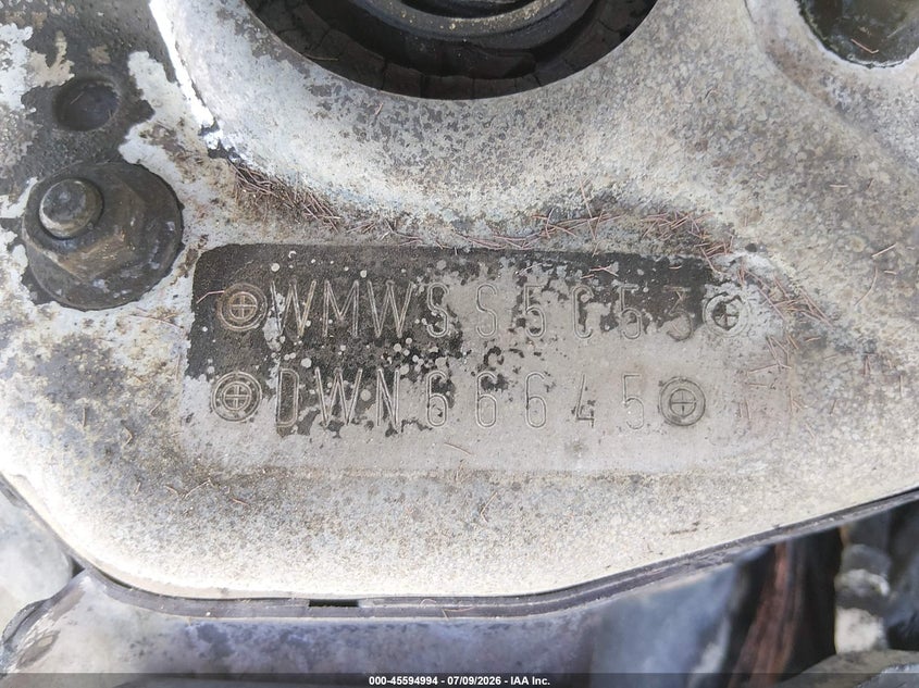 2013 Mini Paceman VIN WMWSS5C53DWN66645 IAAI salvage auction — ENGINE BURN, Salvage Title, sold $75 on 2026-08-19 (photo 9)