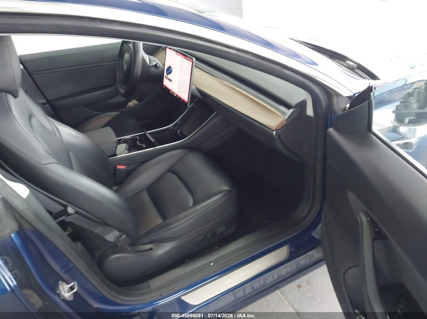 2019 Tesla Model 3 VIN 5YJ3E1EA4KF428759 IAAI salvage auction — RIGHT FRONT, Salvage Title, sold $4,200 on 2026-08-02 (photo 5)