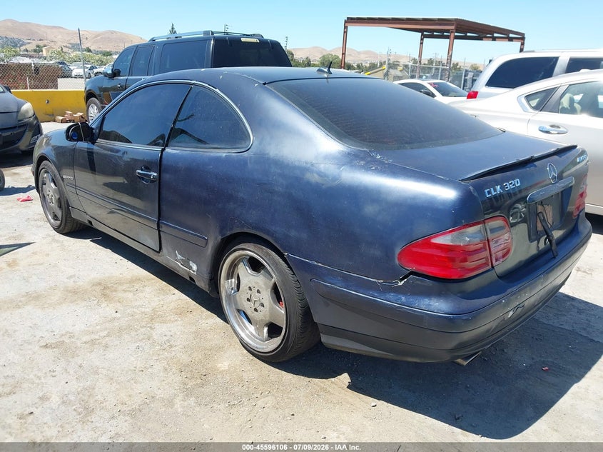 2002 Mercedes-benz Clk-class VIN WDBLJ65G62T119710 IAAI salvage auction — NORMAL WEAR, Clear - Dealer Only (California), sold $275 on 2026-07-30 (photo 3)