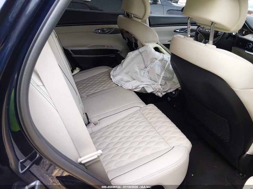 2023 Genesis Gv70 VIN KMUMCDTC4PU098553 IAAI salvage auction — SIDE, Salvage Title, sold $16,300 on 2026-10-12 (photo 8)