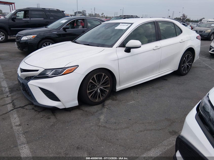 2018 Toyota Camry VIN JTNB11HK5J3007006 IAAI salvage auction — RIGHT FRONT, Salvage (California), sold $4,400 on 2026-07-29 (photo 2)