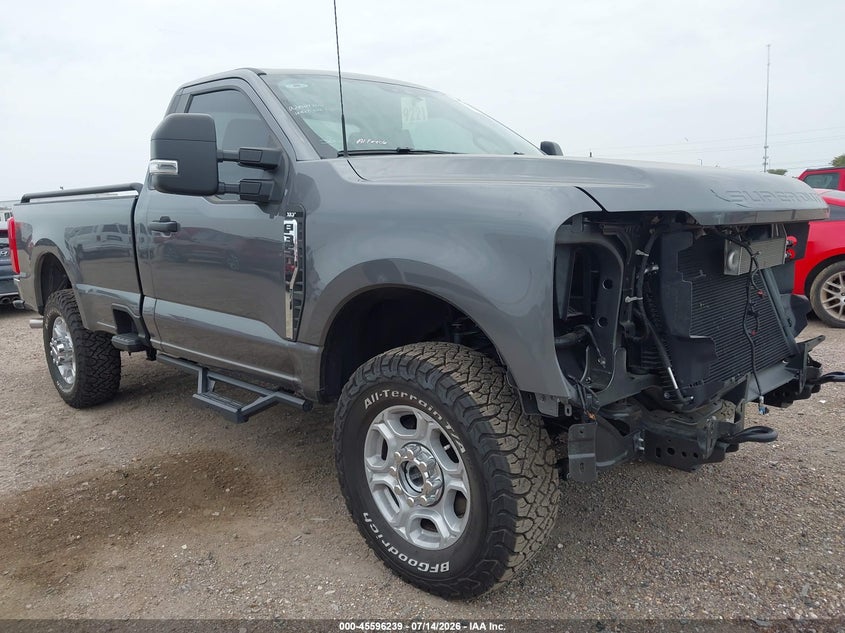 2025 Ford F350 VIN 1FTRF3BN8SED21144 — IAAI salvage auction photo