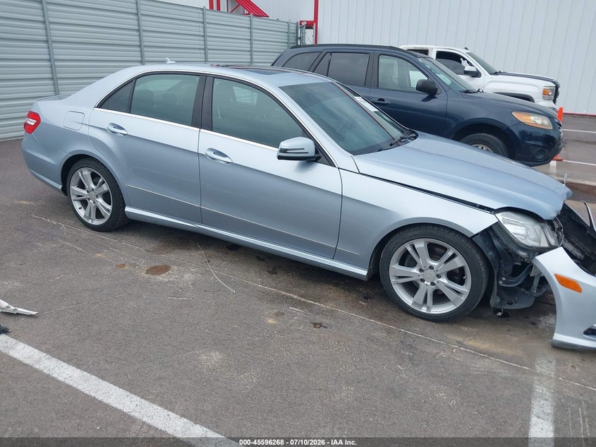 2013 Mercedes-benz E-klasse VIN WDDHF5KB6DA661597 IAAI salvage auction — FRONT END, Clear (Tennessee), sold $875 on 2026-08-11 (photo 1)