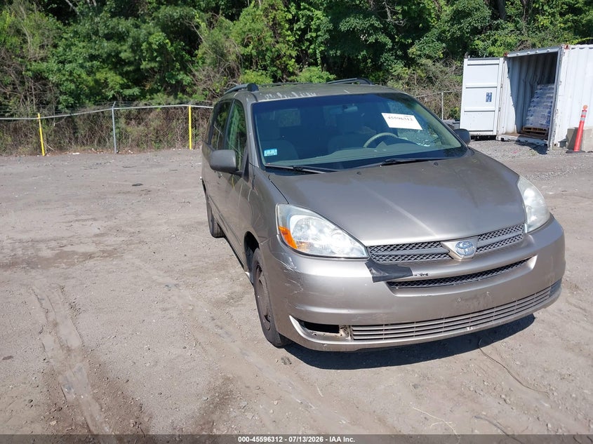 2004 Toyota Sienna VIN 5TDZA23C54S078346 IAAI salvage auction — NORMAL WEAR, Clear (Massachusetts), sold $25 on 2026-07-21 (photo 1)