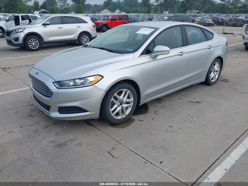 2015 Ford Fusion VIN 3FA6P0H75FR229277 IAAI salvage auction — NORMAL WEAR, Clear (Indiana), sold $400 on 2026-07-31 (photo 2)