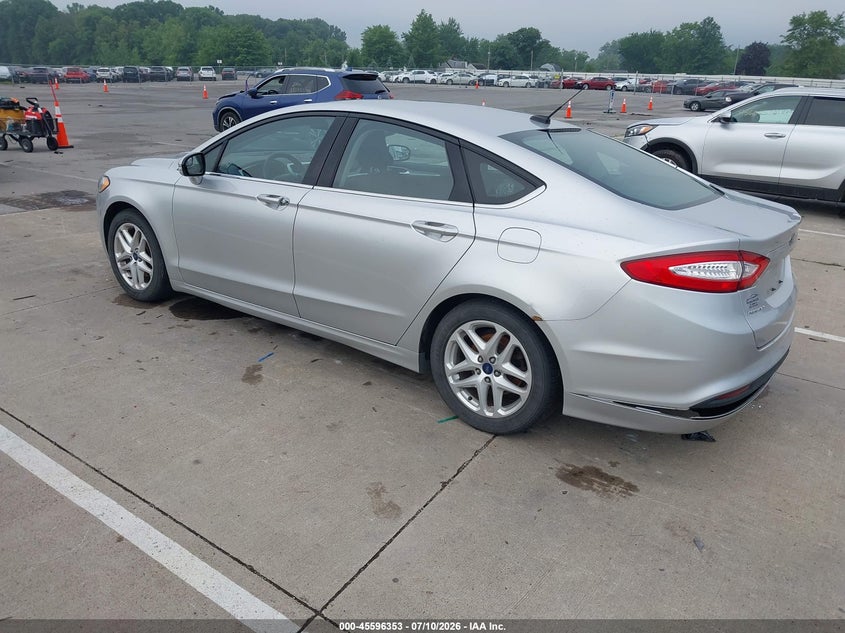 2015 Ford Fusion VIN 3FA6P0H75FR229277 IAAI salvage auction — NORMAL WEAR, Clear (Indiana), sold $400 on 2026-07-31 (photo 3)