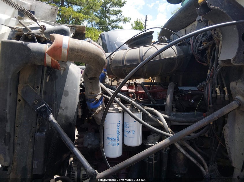 1990 Mack 600 rd600 VIN 1M2AA13Y0LW008072 IAAI salvage auction — Unknown, Salvage (Mississippi), sold $13,750 on 2026-08-12 (photo 9)