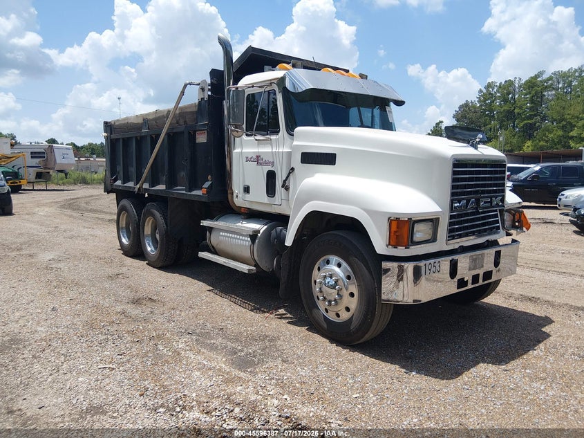 1990 Mack 600 rd600 VIN 1M2AA13Y0LW008072 IAAI salvage auction — Unknown, Salvage (Mississippi), sold $13,750 on 2026-08-12 (photo 1)
