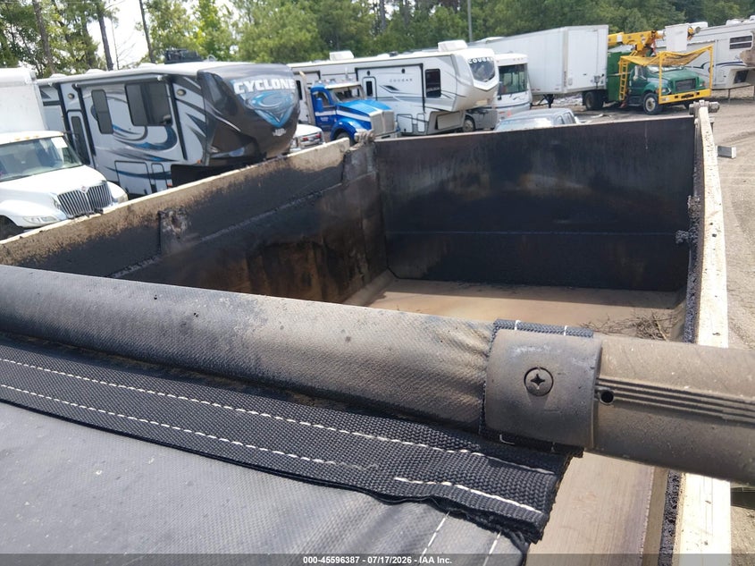 1990 Mack 600 rd600 VIN 1M2AA13Y0LW008072 IAAI salvage auction — Unknown, Salvage (Mississippi), sold $13,750 on 2026-08-12 (photo 6)
