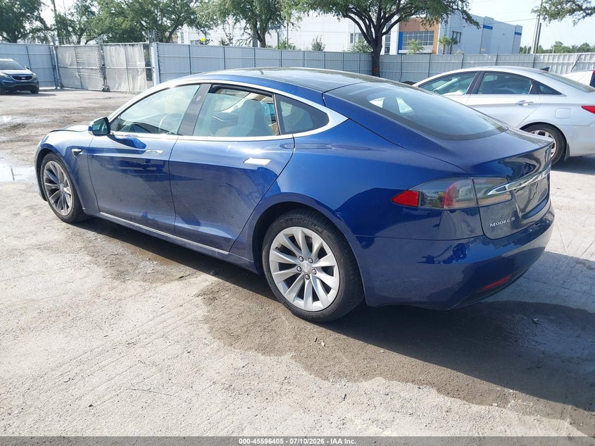2018 Tesla Model s VIN 5YJSA1E22JF245245 IAAI salvage auction — NORMAL WEAR, Salvage (Florida), sold $3,250 on 2026-07-29 (photo 3)