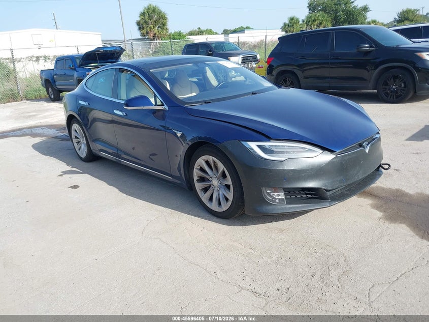 2018 Tesla Model s VIN 5YJSA1E22JF245245 IAAI salvage auction — NORMAL WEAR, Salvage (Florida), sold $3,250 on 2026-07-29 (photo 1)
