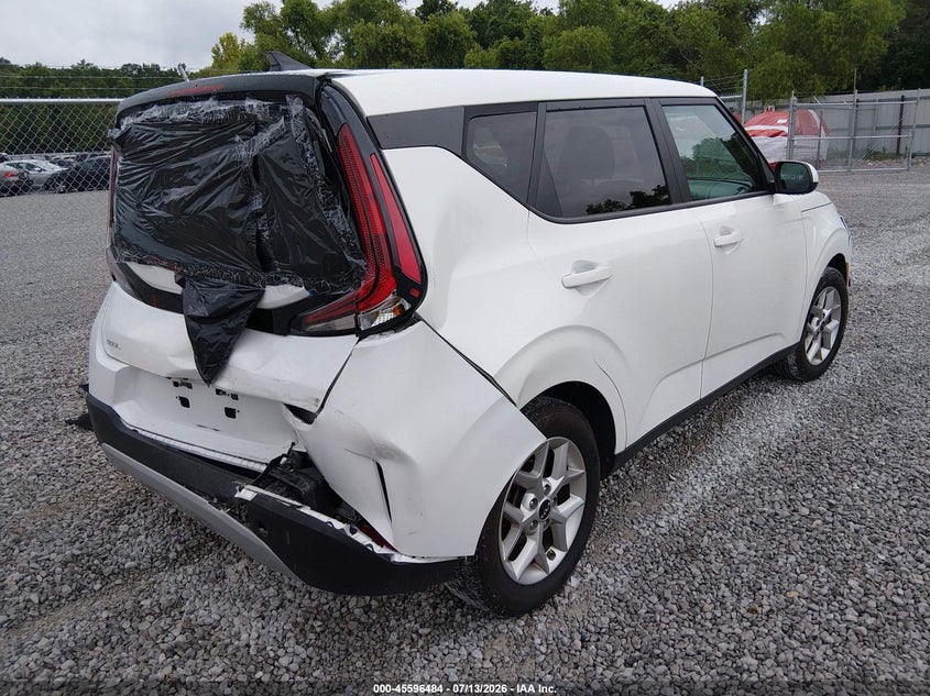 2024 Kia Soul VIN KNDJ23AU8R7227880 IAAI salvage auction — FRONT & REAR, Salvage Title, sold $4,725 on 2026-07-15 (photo 4)