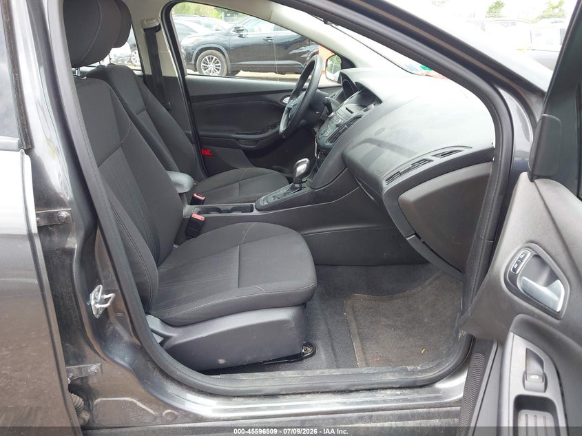 2016 Ford Focus VIN 1FADP3F28GL237566 IAAI salvage auction — UNKNOWN, Clear (Illinois), sold $1,450 on 2026-07-12 (photo 5)