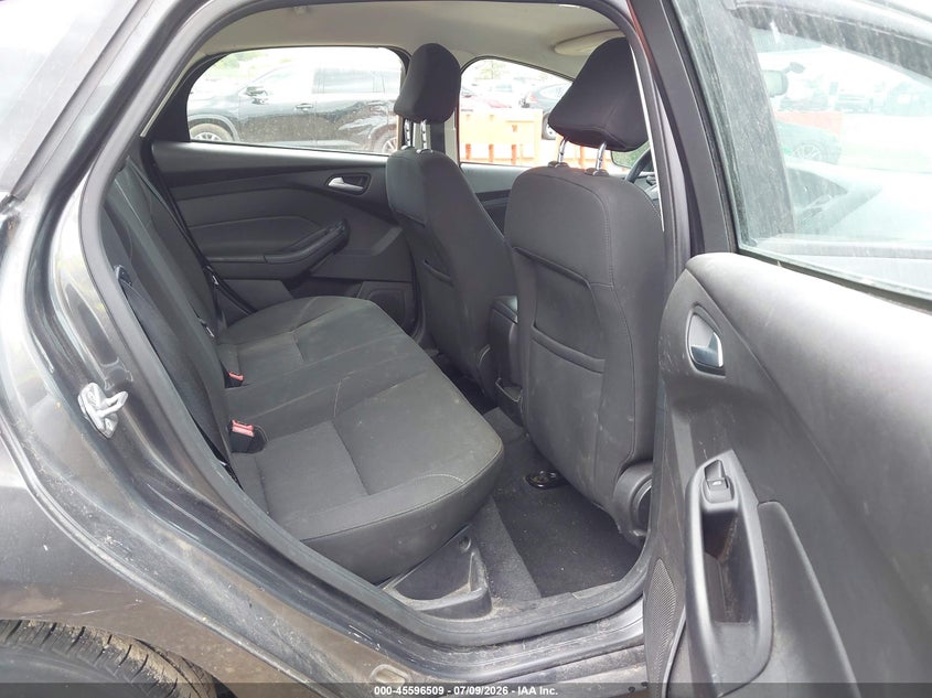 2016 Ford Focus VIN 1FADP3F28GL237566 IAAI salvage auction — UNKNOWN, Clear (Illinois), sold $1,450 on 2026-07-12 (photo 8)