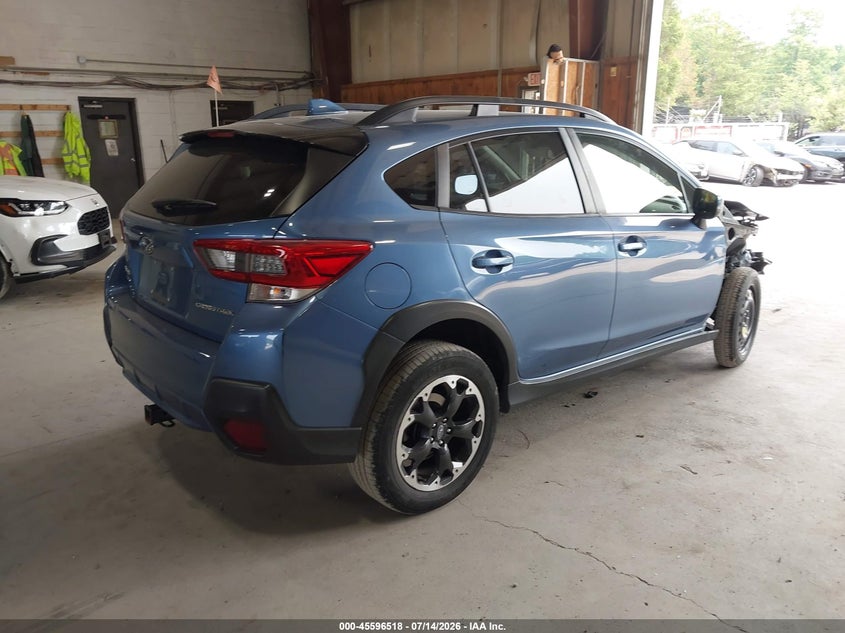 2022 Subaru Xv VIN JF2GTAEC7NH263692 IAAI salvage auction — RIGHT FRONT, Salvage Title, sold $4,000 on 2026-07-29 (photo 4)