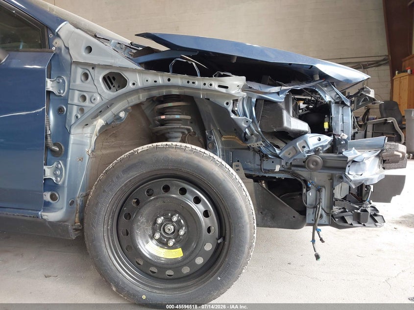 2022 Subaru Xv VIN JF2GTAEC7NH263692 IAAI salvage auction — RIGHT FRONT, Salvage Title, sold $4,000 on 2026-07-29 (photo 6)