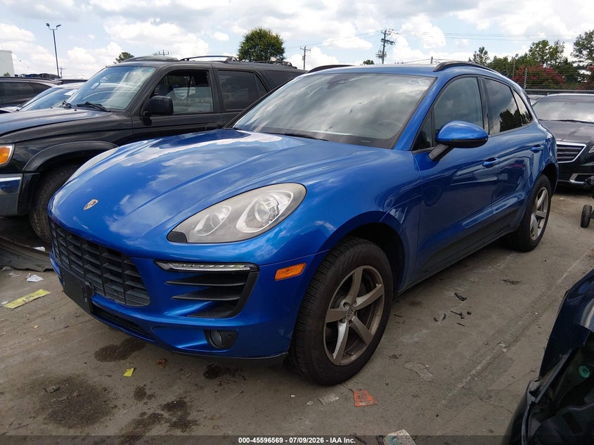2017 Porsche Macan VIN WP1AA2A50HLB02902 IAAI salvage auction — SIDE, Wait Title, sold $6,850 on 2026-09-08 (photo 2)
