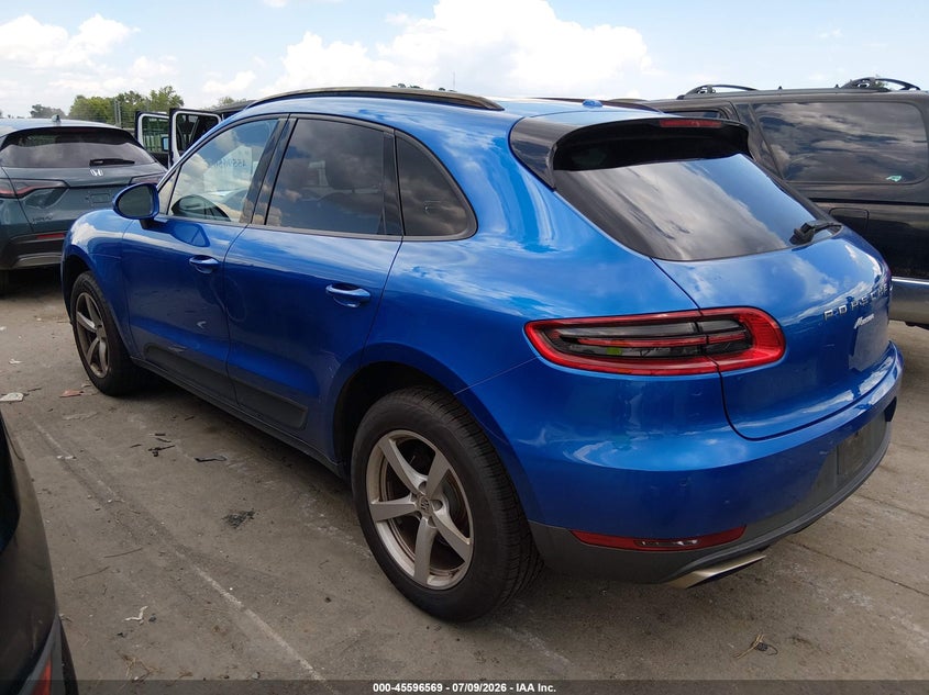 2017 Porsche Macan VIN WP1AA2A50HLB02902 IAAI salvage auction — SIDE, Wait Title, sold $6,850 on 2026-09-08 (photo 3)