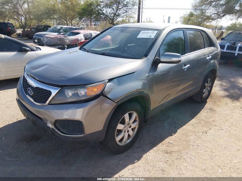 2012 Kia Sorento VIN 5XYKT3A1XCG300023 IAAI salvage auction — FRONT END, Salvage Title, sold $700 on 2026-07-23 (photo 2)