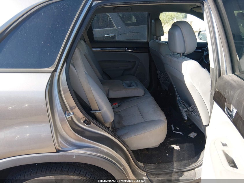 2012 Kia Sorento VIN 5XYKT3A1XCG300023 IAAI salvage auction — FRONT END, Salvage Title, sold $700 on 2026-07-23 (photo 8)
