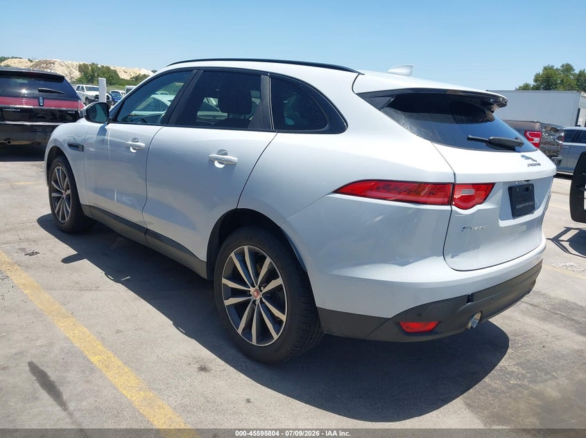 2017 Jaguar F-pace VIN SADCK2BV1HA496478 IAAI salvage auction — RIGHT FRONT, Salvage Title, sold $2,200 on 2026-09-25 (photo 3)