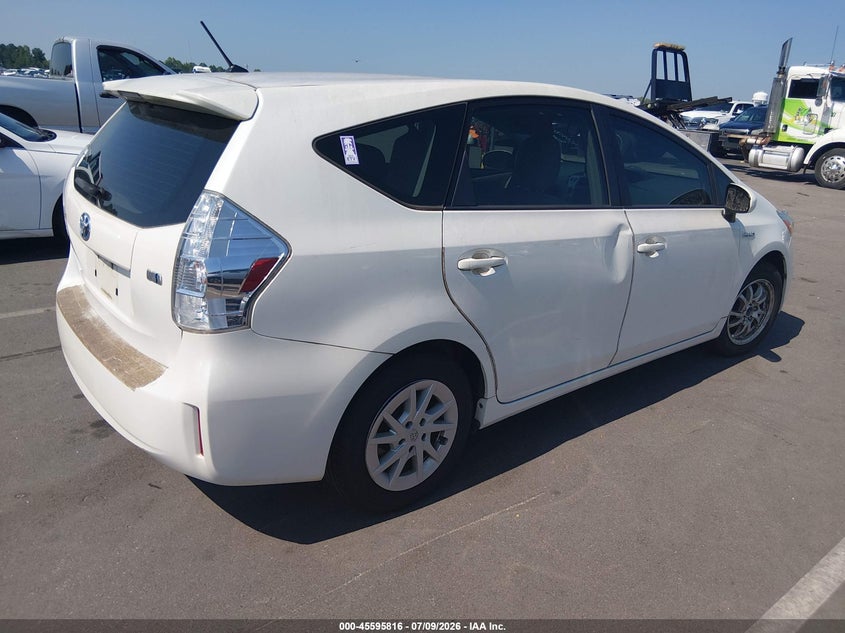 2013 Toyota Prius v VIN JTDZN3EU2D3286167 IAAI salvage auction — NORMAL WEAR, Clear (North Carolina), sold $2,900 on 2026-07-15 (photo 4)