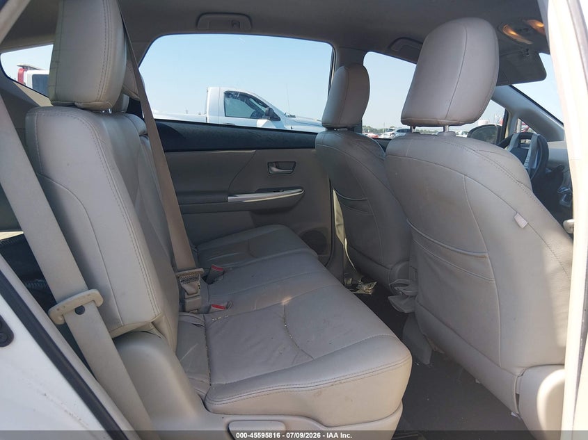 2013 Toyota Prius v VIN JTDZN3EU2D3286167 IAAI salvage auction — NORMAL WEAR, Clear (North Carolina), sold $2,900 on 2026-07-15 (photo 8)