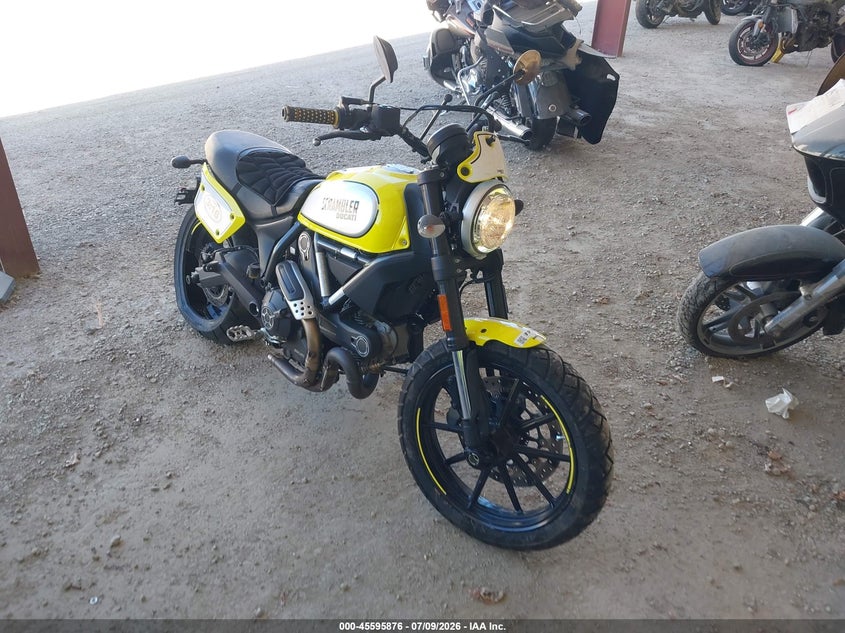 2016 Ducati Scrambler VIN ZDM15ANM2GB014296 IAAI salvage auction — REAR END, Wait Title, sold $1,150 on 2026-08-18 (photo 1)