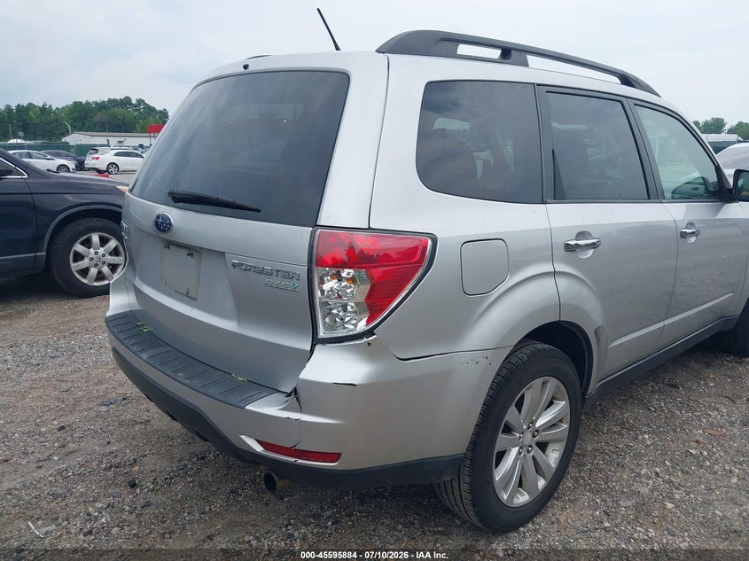 2011 Subaru Forester VIN JF2SHADC6BH727449 IAAI salvage auction — NORMAL WEAR, Clear (Maryland), sold $300 on 2026-07-23 (photo 6)