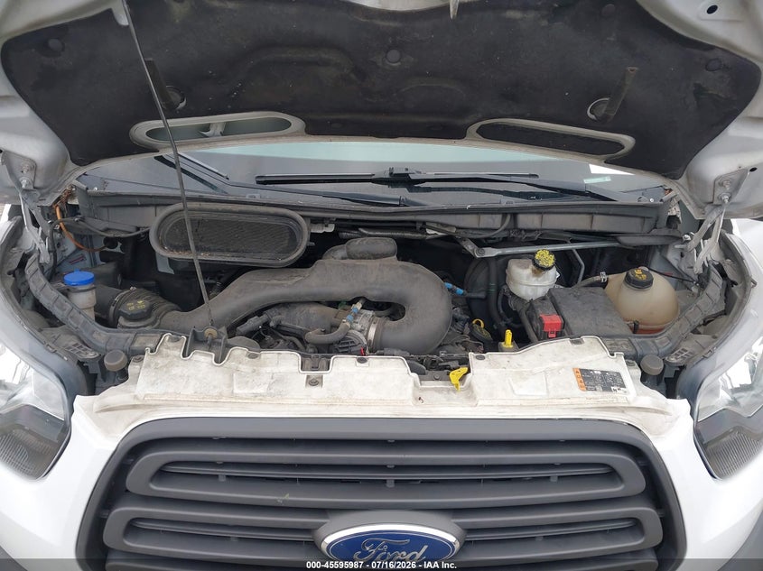 2018 Ford Transit 150 VIN 1FTYE2CM6JKB29431 IAAI salvage auction — RIGHT SIDE, Enterprise Vehicles Clear Only (Washington), sold $8,400 on 2026-07-22 (photo 5)