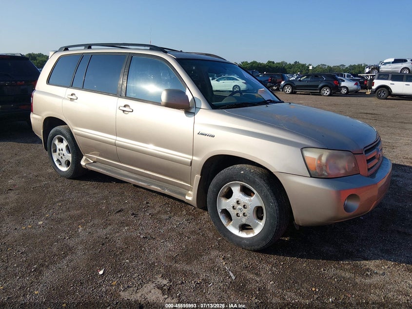 2004 Toyota Highlander VIN JTEEP21A740011115 IAAI salvage auction — NORMAL WEAR, Clear, sold $25 on 2026-07-22 (photo 1)
