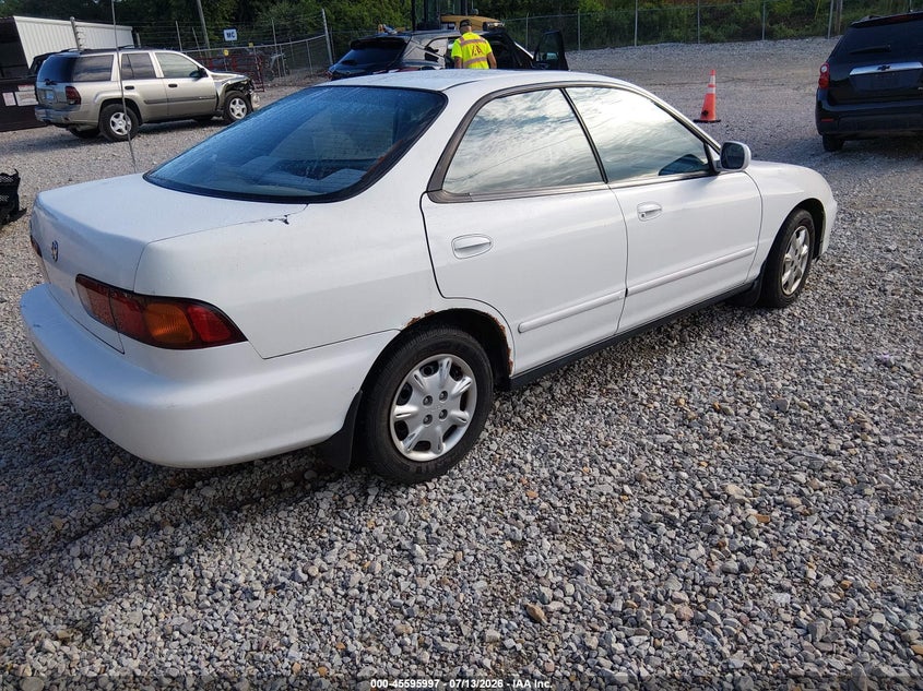 1997 Acura Integra VIN JH4DB7655VS004661 IAAI salvage auction — NORMAL WEAR, Original (Kentucky), sold $200 on 2026-07-21 (photo 4)