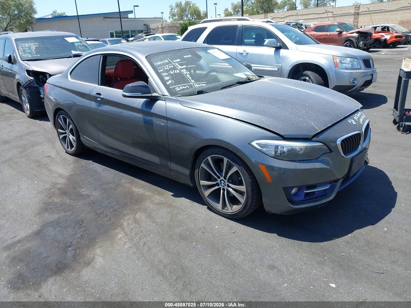 2014 BMW 2er VIN WBA1F5C53EV255725 IAAI salvage auction — LEFT FRONT, Salvage Certificate (California), sold $525 on 2026-07-24 (photo 1)