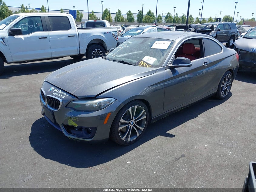 2014 BMW 2er VIN WBA1F5C53EV255725 IAAI salvage auction — LEFT FRONT, Salvage Certificate (California), sold $525 on 2026-07-24 (photo 2)
