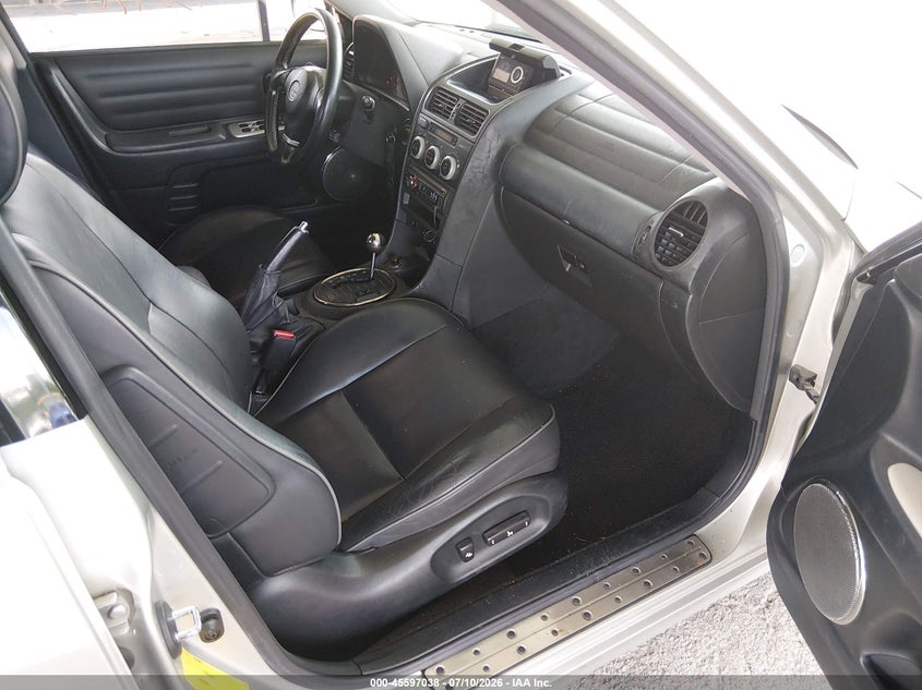 2004 Lexus Is 300 VIN JTHBD192040081366 IAAI salvage auction — FRONT & REAR, Salvage (Connecticut), sold $550 on 2026-07-30 (photo 5)