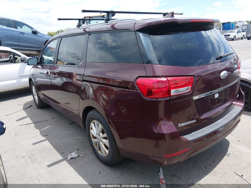 2017 Kia SEDONA VIN KNDMB5C12H6300872 IAAI salvage auction — NORMAL WEAR, Clear-Dealer Only (North Carolina), sold $1,050 on 2026-07-29 (photo 3)