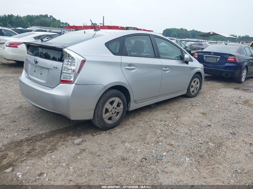 2010 Toyota Prius VIN JTDKN3DU3A1305772 IAAI salvage auction — NORMAL WEAR, Clear (Maryland), sold $800 on 2026-07-16 (photo 4)