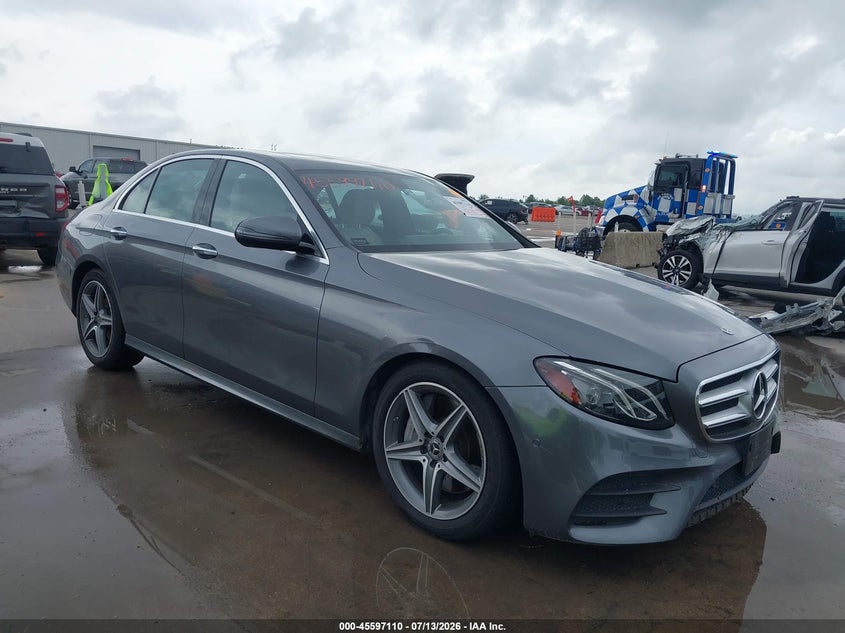 2018 Mercedes-benz E-klasse VIN WDDZF4JB5JA309834 IAAI salvage auction — WATER/FLOOD, Salvage (Texas), sold $6,000 on 2026-07-29 (photo 1)